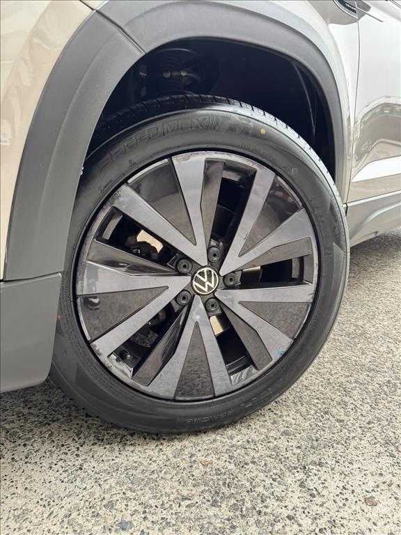 TAOS 1.4 250 TSI TOTAL FLEX HIGHLINE AUTOMÁTICO6