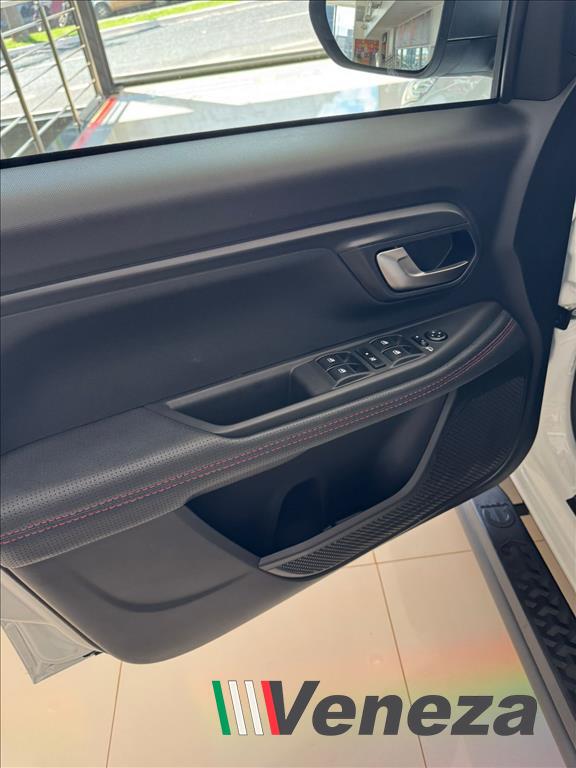 STRADA 1.0 TURBO 200 FLEX ULTRA CD CVT14