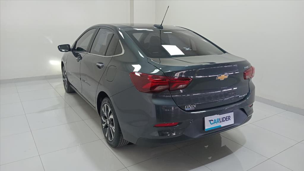 ONIX PLUS 1.0 TURBO FLEX PREMIER AUTOMÁTICO9