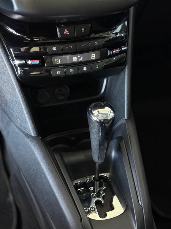 PEUGEOT 208 1.6 GRIFFE 16V FLEX 4P AUTOMÁTICO-11 - Paraná Veículos Campinas - Veículos novos e seminovos com qualidade e procedência - 0