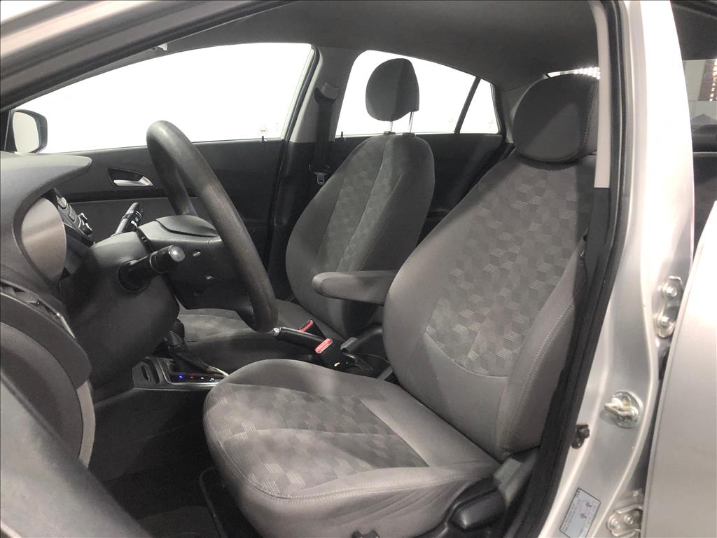 HB20S 1.6 COMFORT STYLE 16V FLEX 4P AUTOMÁTICO