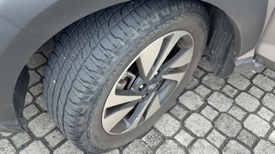 Hyundai-HB20X-1.6 16V FLEX DIAMOND AUTOMÁTICO