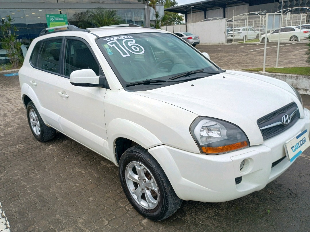 TUCSON 2.0 MPFI GLS BASE 16V 143CV 2WD FLEX 4P AUTOMÁTICO2