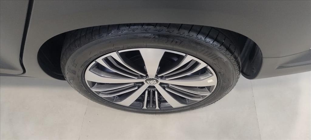 FASTBACK 1.0 TURBO 200 FLEX CVT12