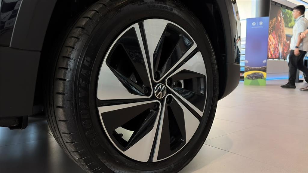 TAOS 1.4 250 TSI TOTAL FLEX COMFORTLINE AUTOMÁTICO12