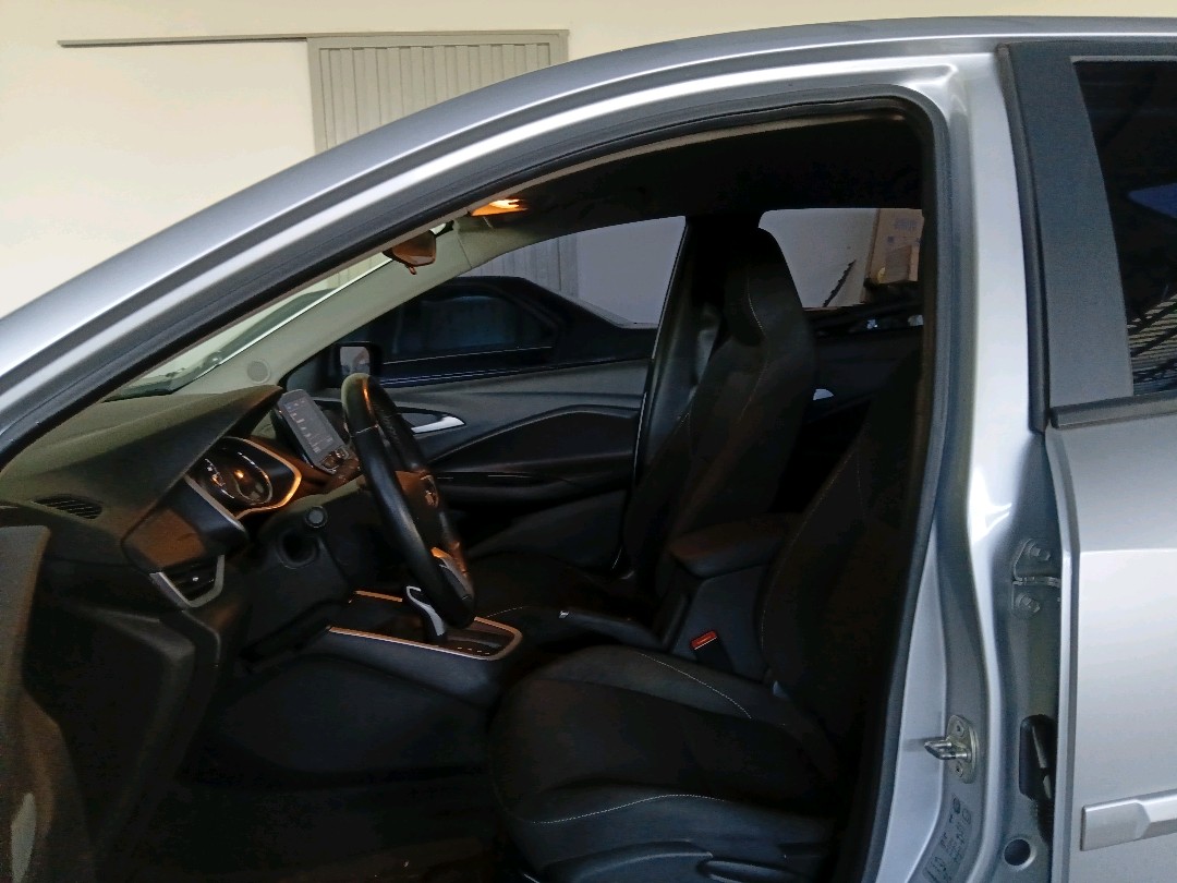GM - Chevrolet-ONIX PLUS-1.0 TURBO FLEX LT AUTOMÁTICO