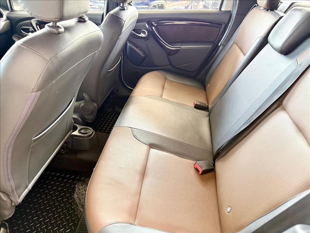 DUSTER 2.0 16V HI-FLEX DYNAMIQUE AUTOMÁTICO11