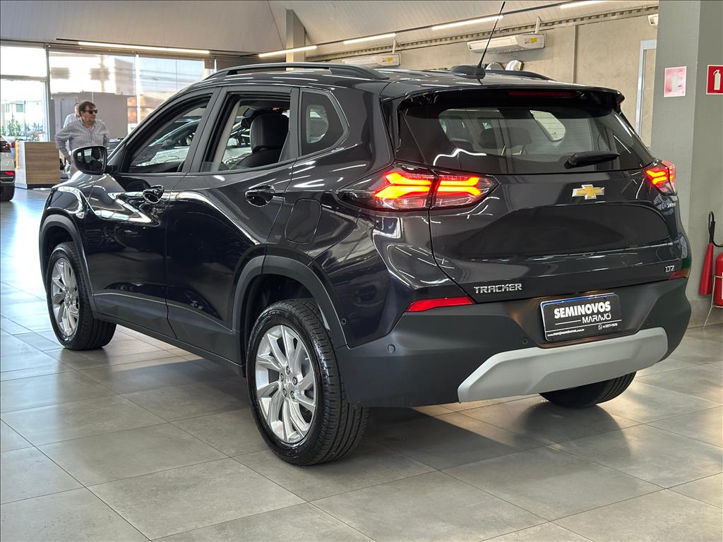 TRACKER 1.0 TURBO FLEX LTZ AUTOMÁTICO13