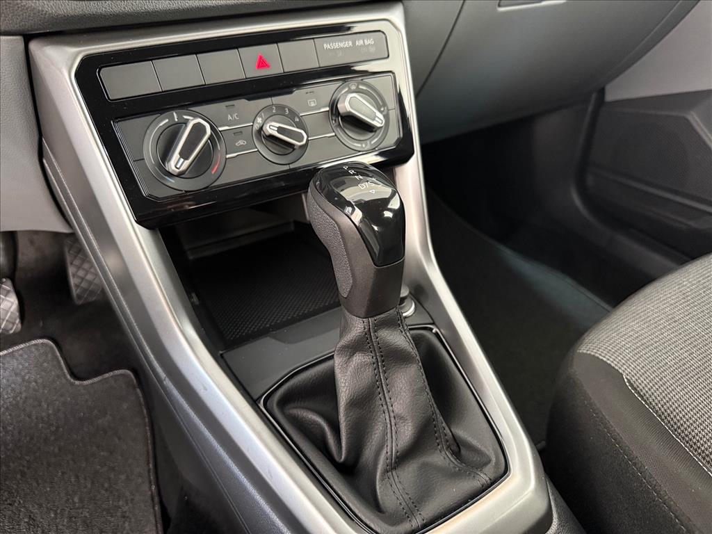 T-CROSS 1.0 200 TSI TOTAL FLEX SENSE AUTOMÁTICO13