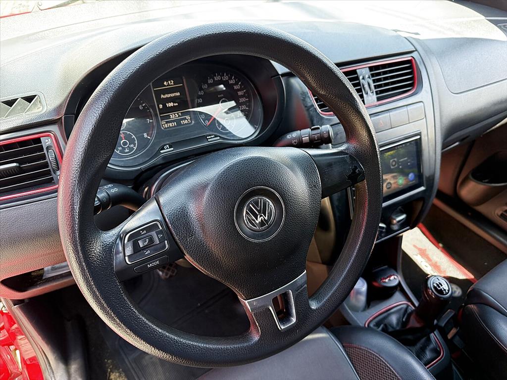 Volkswagen Fox - 1.6 MI ROCK IN RIO 8V FLEX 4P MANUAL