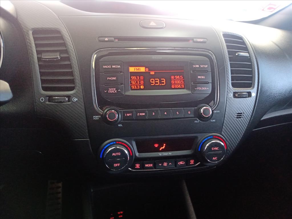 Kia Motors-CERATO-1.6 SX 16V FLEX 4P AUTOMÁTICO