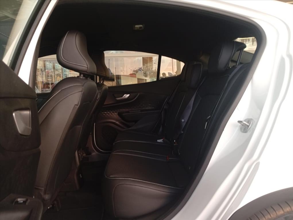 FASTBACK 1.0 TURBO 200 HYBRID IMPETUS CVT5