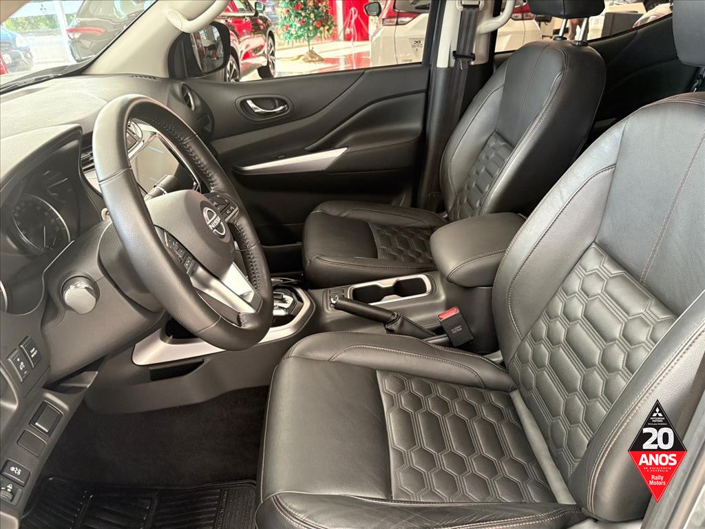 Nissan-FRONTIER-2.3 16V TURBO DIESEL XE CD 4X4 AUTOMÁTICO