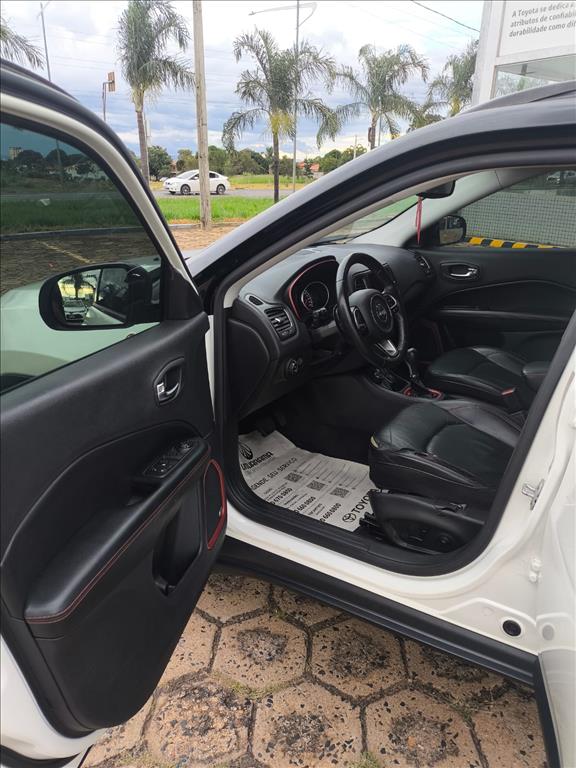 COMPASS 2.0 16V DIESEL TRAILHAWK 4X4 AUTOMÁTICO6