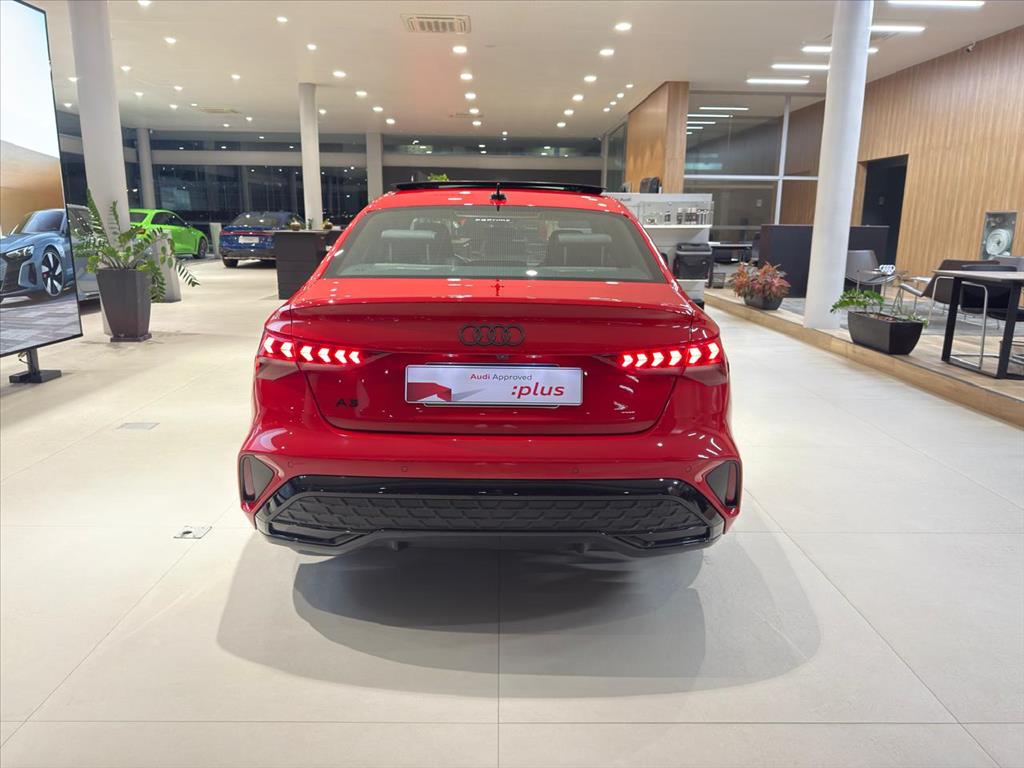 A3 2.0 40 TFSI GASOLINA SEDAN PERFORMANCE BLACK S-TRONIC4
