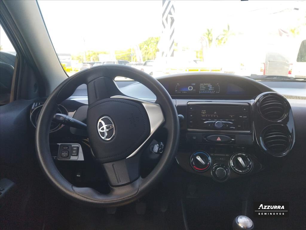 ETIOS 1.3 X 16V FLEX 4P MANUAL10