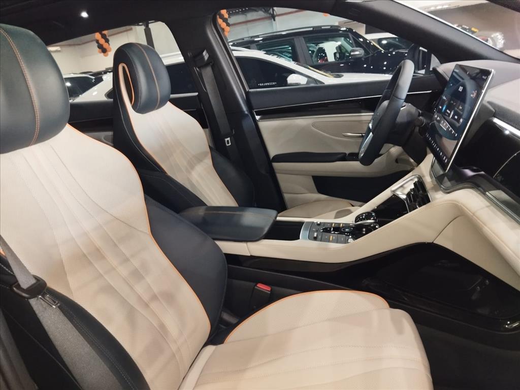 SONG PLUS 1.5 DM-I HÍBRIDO AUTOMÁTICO13