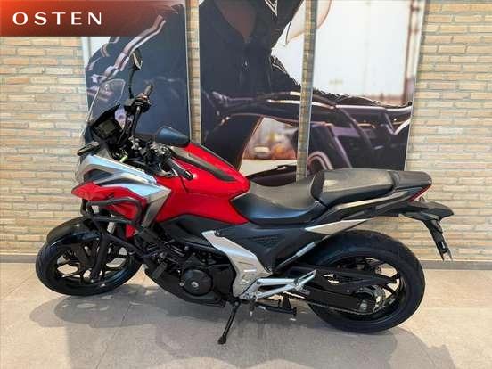 HONDA-NC-750X ABS DCT