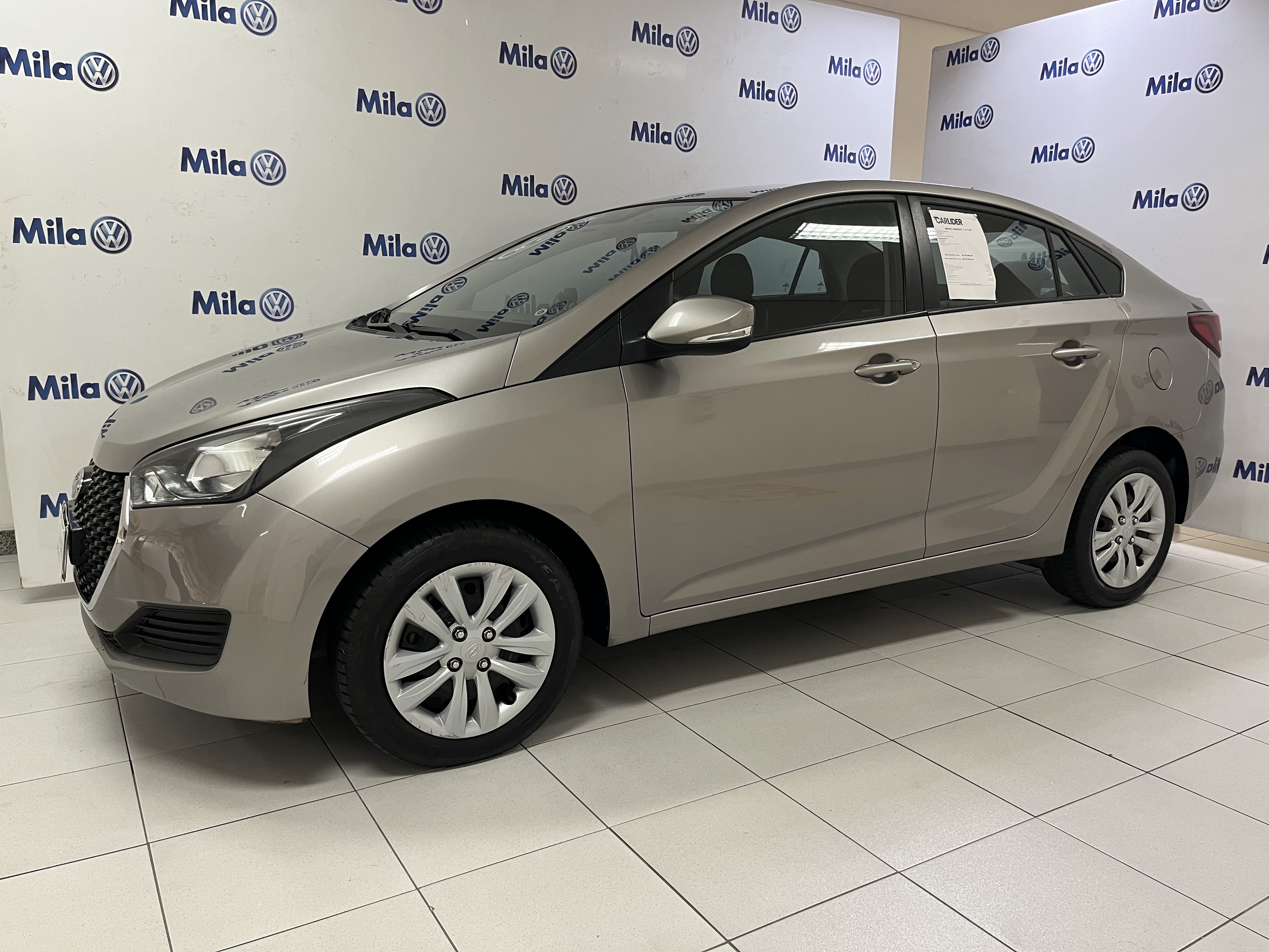 HB20S 1.0 COMFORT PLUS 12V FLEX 4P MANUAL1