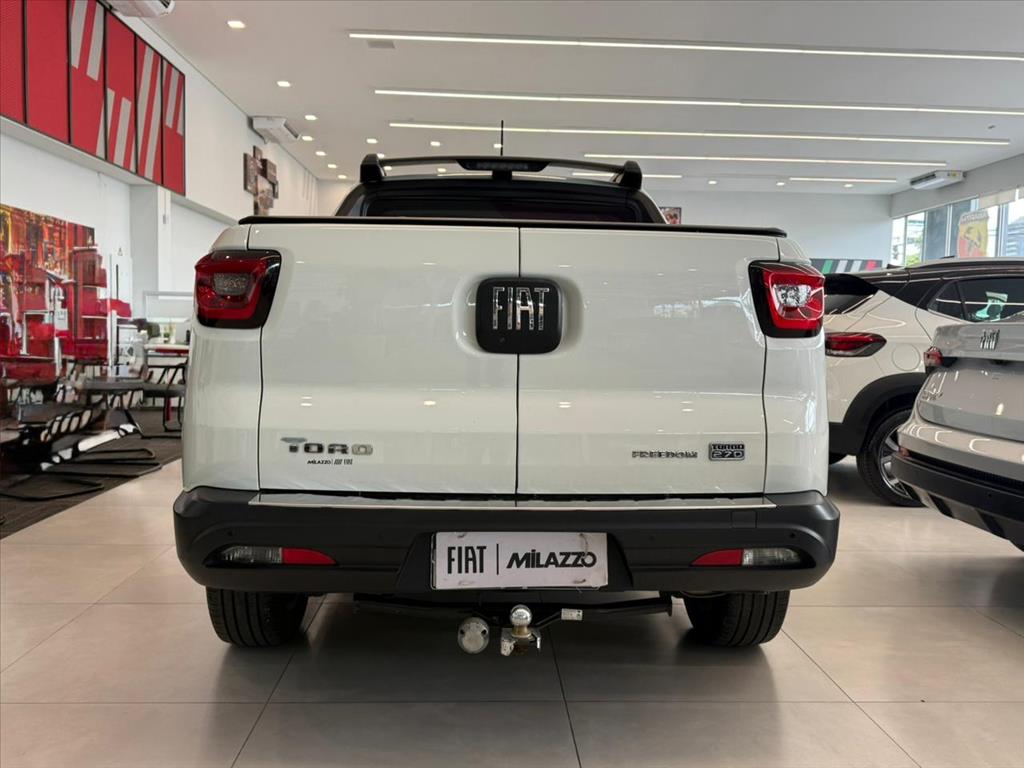 TORO 1.3 TURBO 270 FLEX FREEDOM AT64