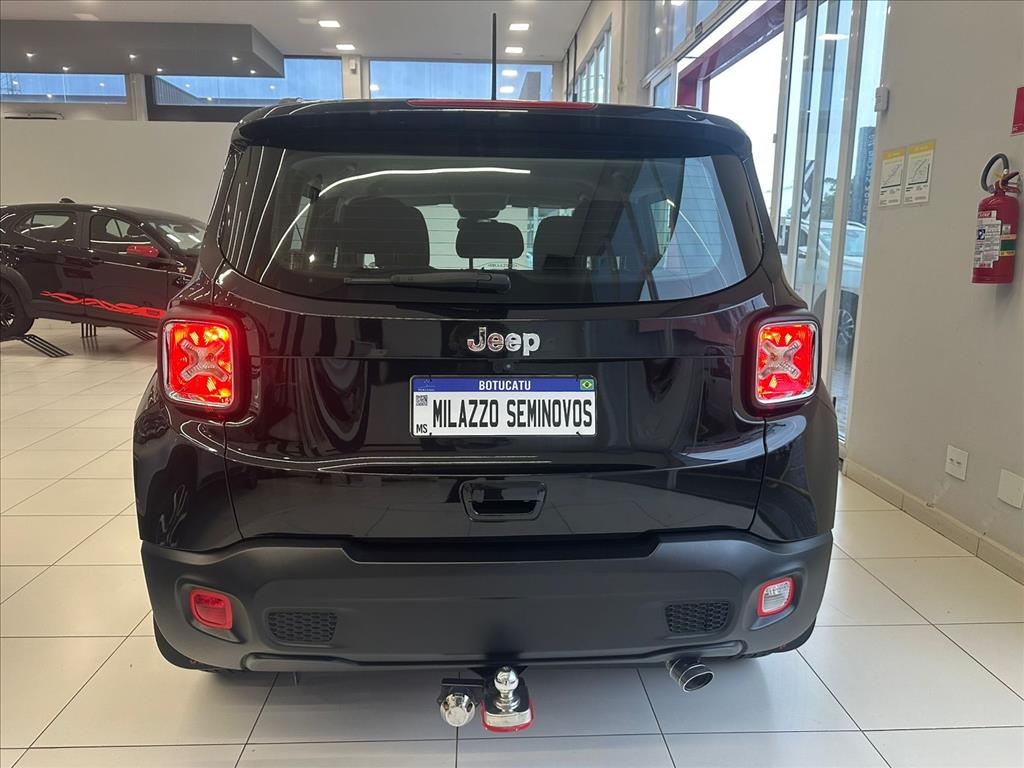 RENEGADE 1.8 16V FLEX STD 4P AUTOMÁTICO7