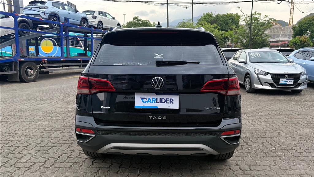 TAOS 1.4 250 TSI TOTAL FLEX HIGHLINE AUTOMÁTICO3