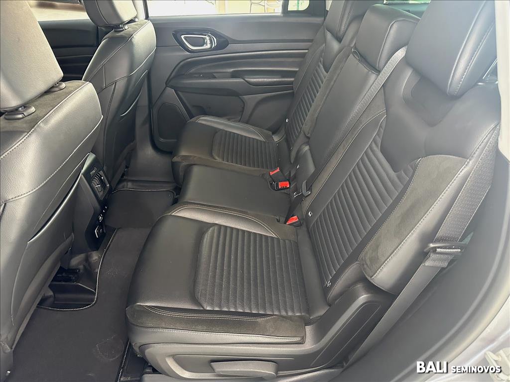 COMMANDER 1.3 T270 TURBO FLEX LIMITED AT617