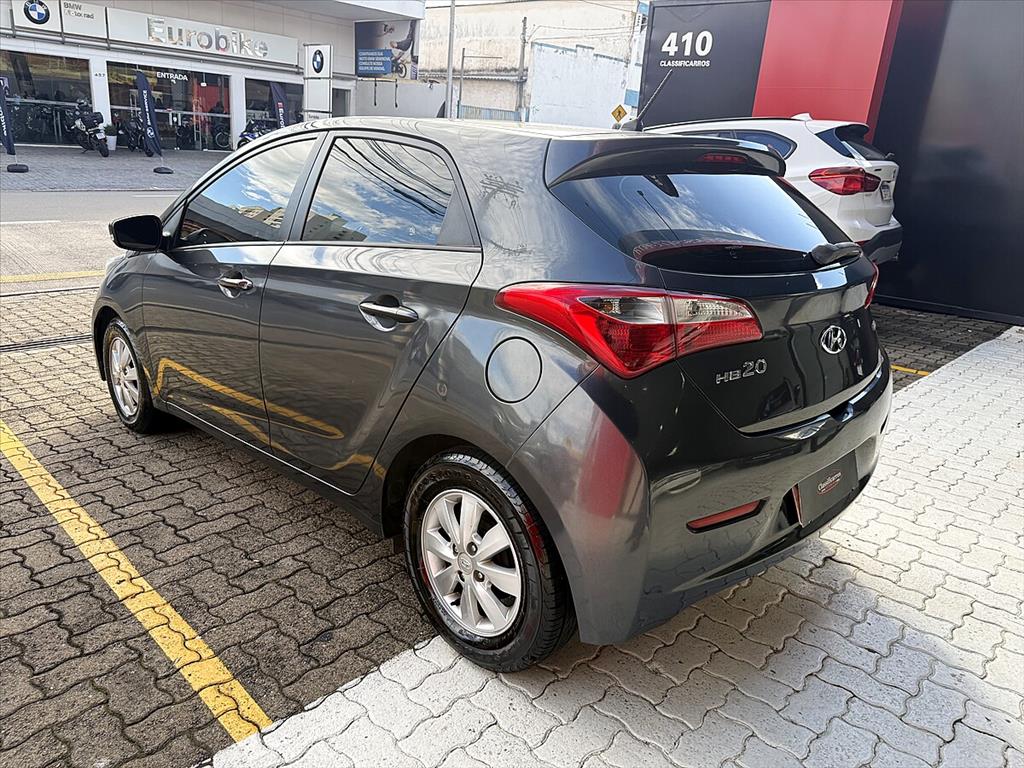 Hyundai Hb20 - 1.0 COMFORT PLUS 12V FLEX 4P MANUAL