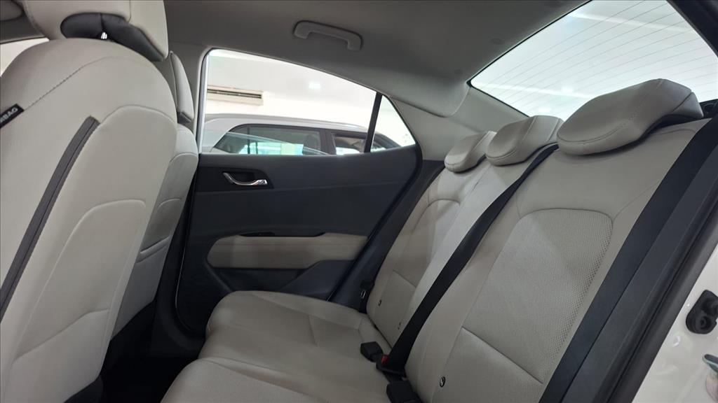 Hyundai-HB20S-1.0 TGDI FLEX PLATINUM SAFETY AUTOMÁTICO