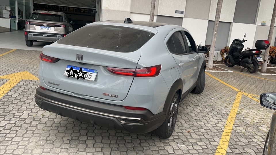 Fiat-FASTBACK-1.3 TURBO 270 FLEX LIMITED EDITION AT6