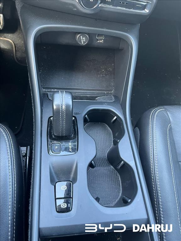 XC40 2.0 T5 GASOLINA MOMENTUM AWD GEARTRONIC6