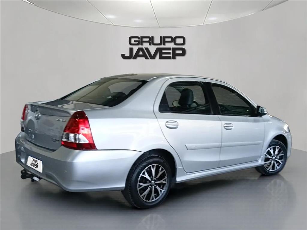 Toyota-ETIOS-1.5 PLATINUM SEDAN 16V FLEX 4P AUTOMÁTICO