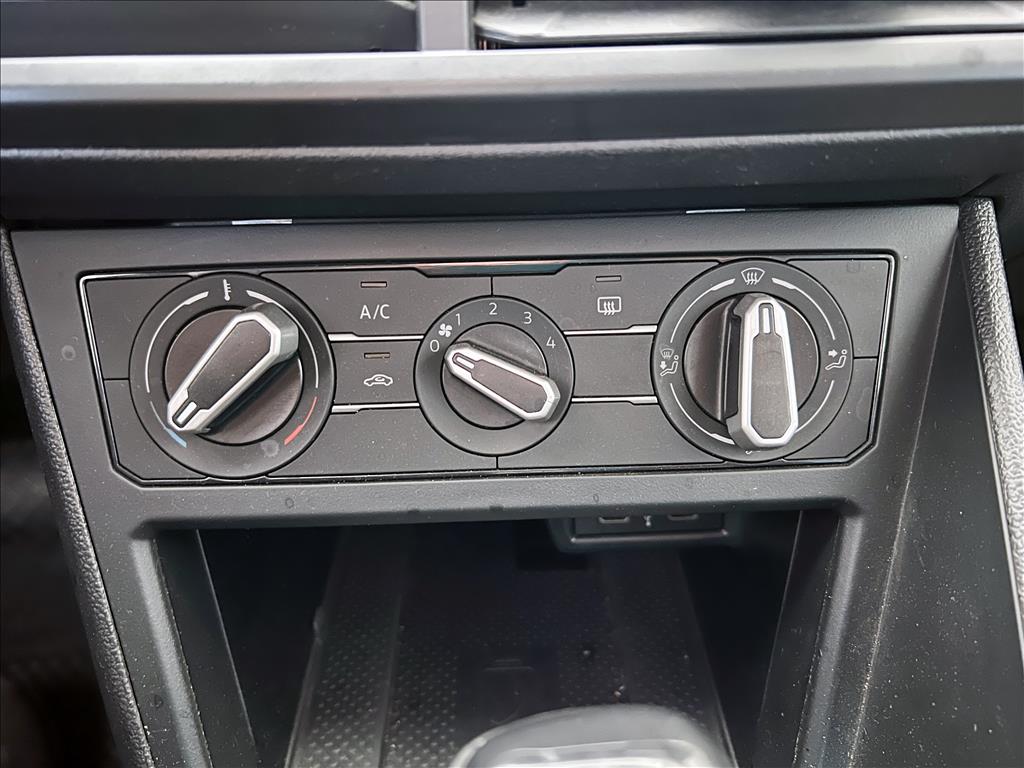 NIVUS 1.0 200 TSI TOTAL FLEX COMFORTLINE AUTOMÁTICO14