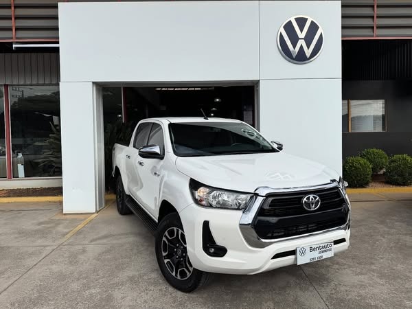 HILUX 2.8 D-4D TURBO DIESEL CD SRV 4X4 AUTOMÁTICO HILUX 2.8 D-4D TURBO DIESEL CD SRV 4X4 AUTOMÁTICO