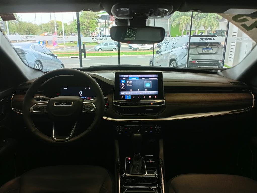COMMANDER 1.3 T270 TURBO FLEX LIMITED AT66