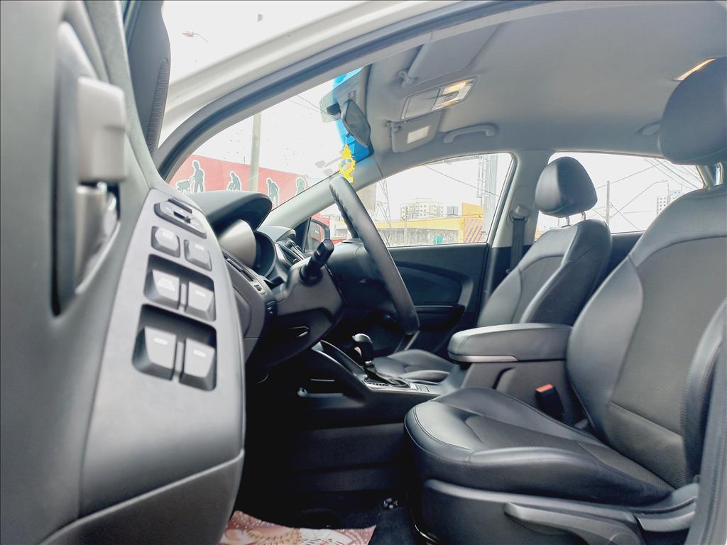 Foto ilustrativa do carro