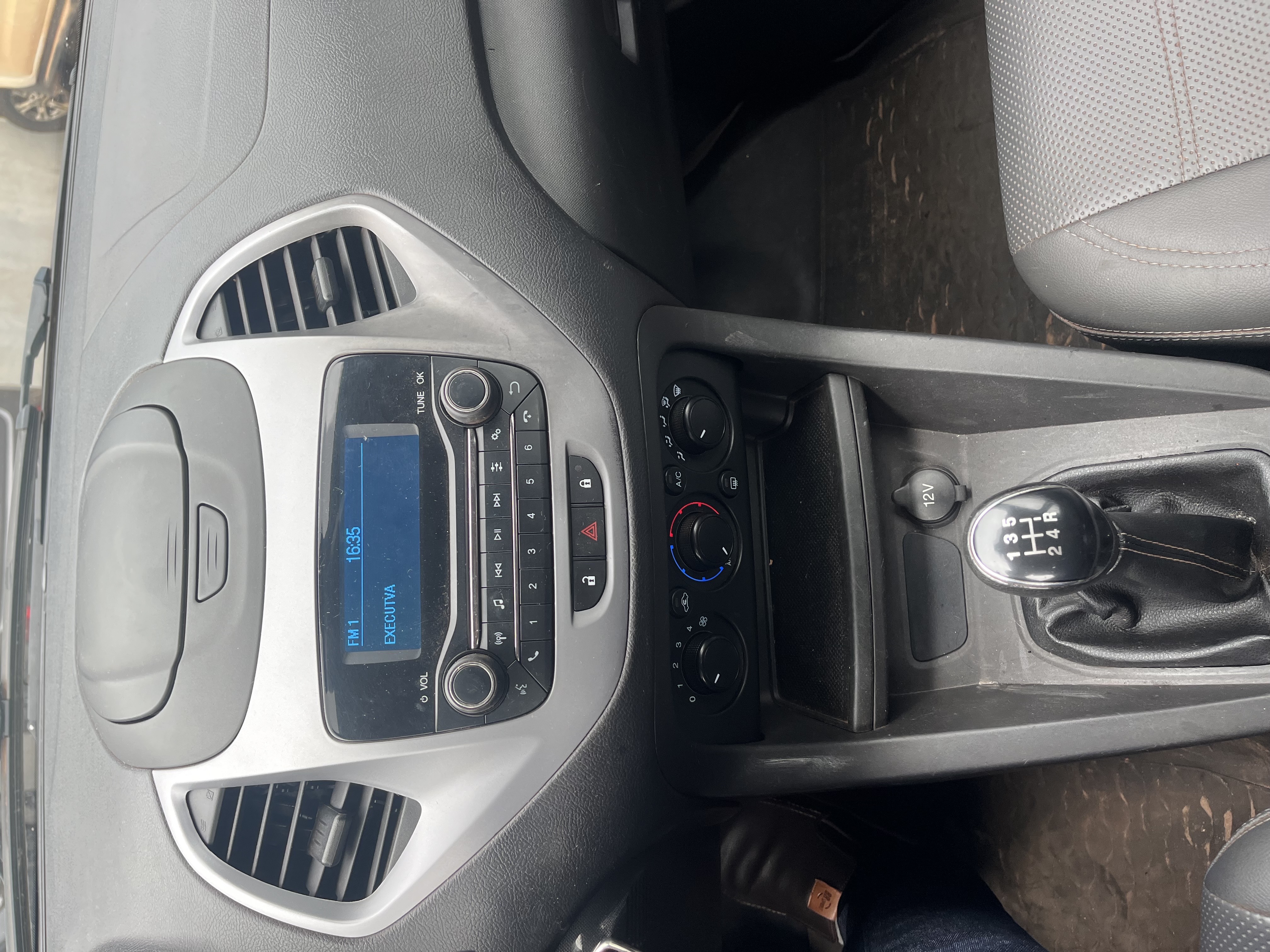 KA 1.0 TI-VCT FLEX SE MANUAL11