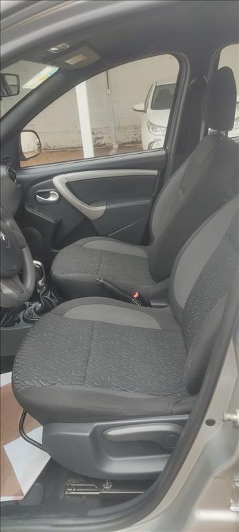 DUSTER 1.6 16V SCE FLEX AUTHENTIQUE X-TRONIC9