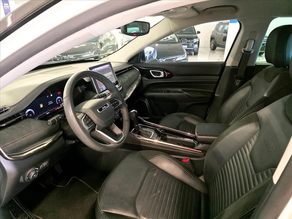 COMMANDER 1.3 T270 TURBO FLEX LIMITED AT67