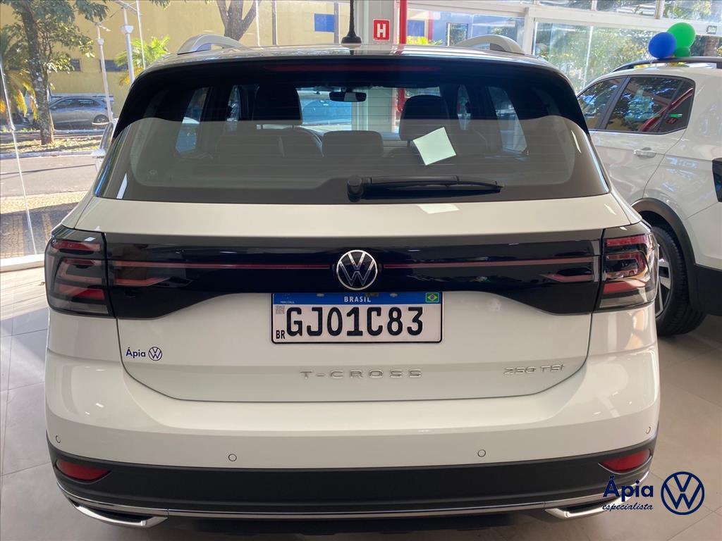 T-CROSS 1.4 250 TSI TOTAL FLEX HIGHLINE AUTOMÁTICO3