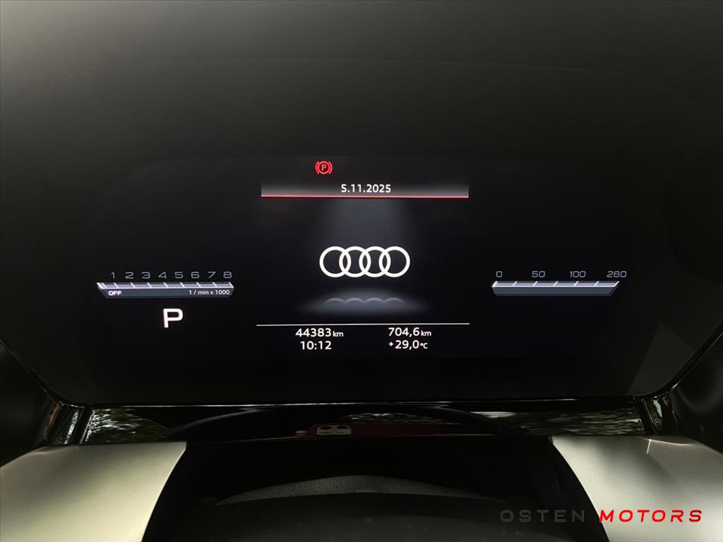 Audi-A3-2.0 40 TFSI MHEV SEDAN PERFORMANCE BLACK S-TRONIC