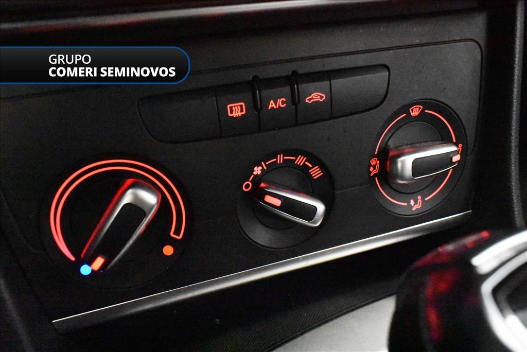 Q3 1.4 TFSI AMBIENTE GASOLINA 4P S TRONIC10