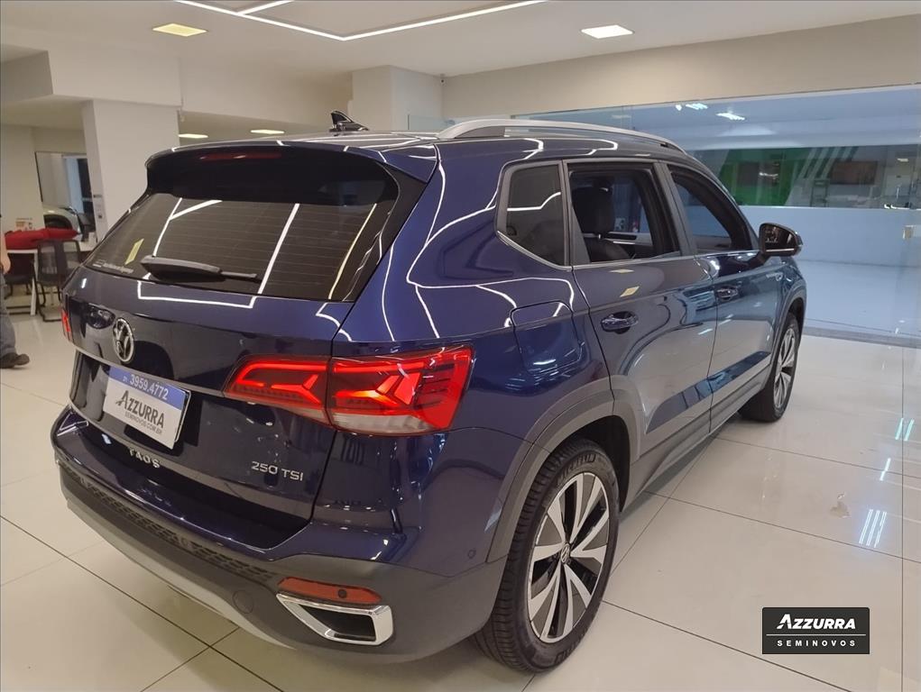 TAOS 1.4 250 TSI TOTAL FLEX COMFORTLINE AUTOMÁTICO