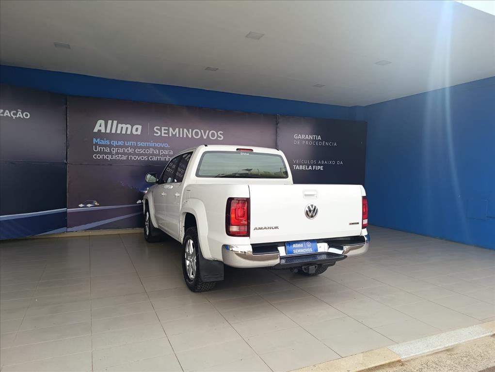 AMAROK 2.0 HIGHLINE 4X4 CD 16V TURBO INTERCOOLER DIESEL 4P AUTOMÁTICO5