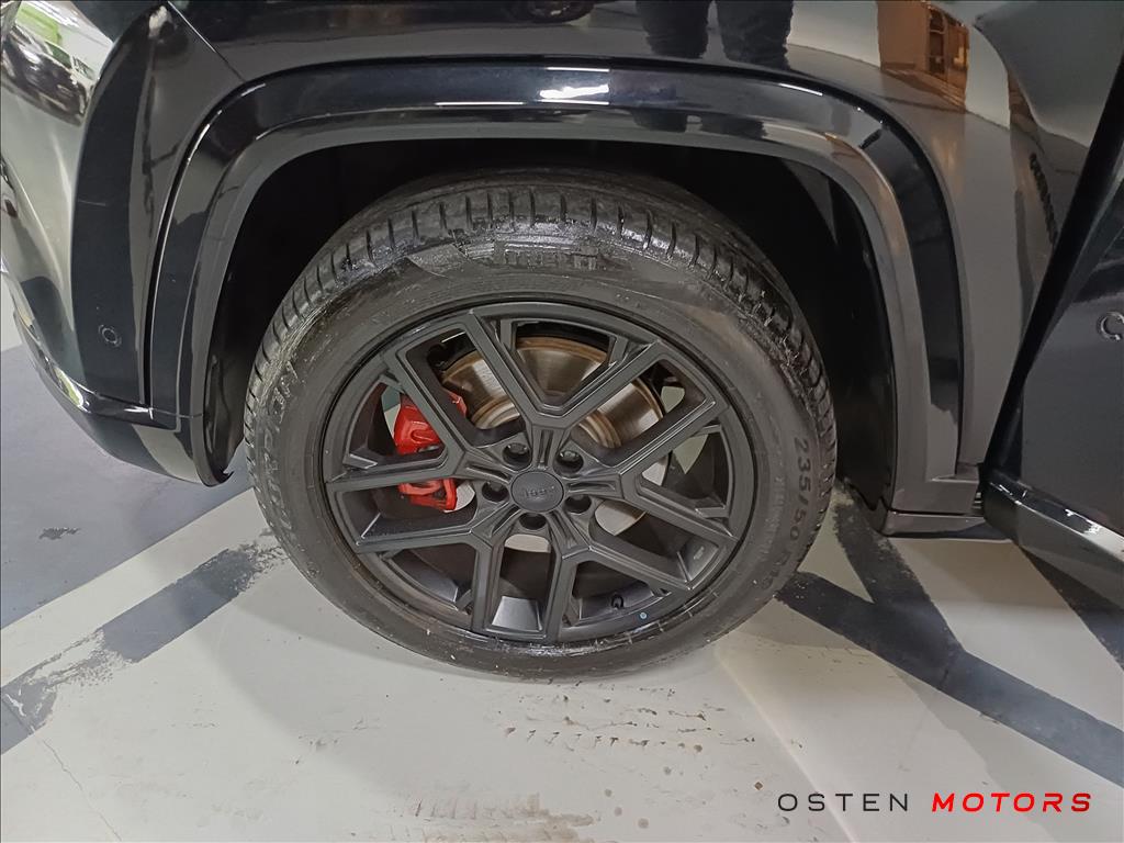 Jeep-COMMANDER-2.0 HURRICANE 4 TURBO GASOLINA BLACKHAWK AT9