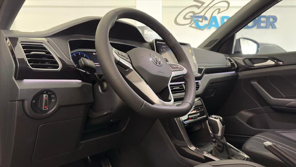 T-CROSS 1.4 250 TSI TOTAL FLEX HIGHLINE AUTOMÁTICO12