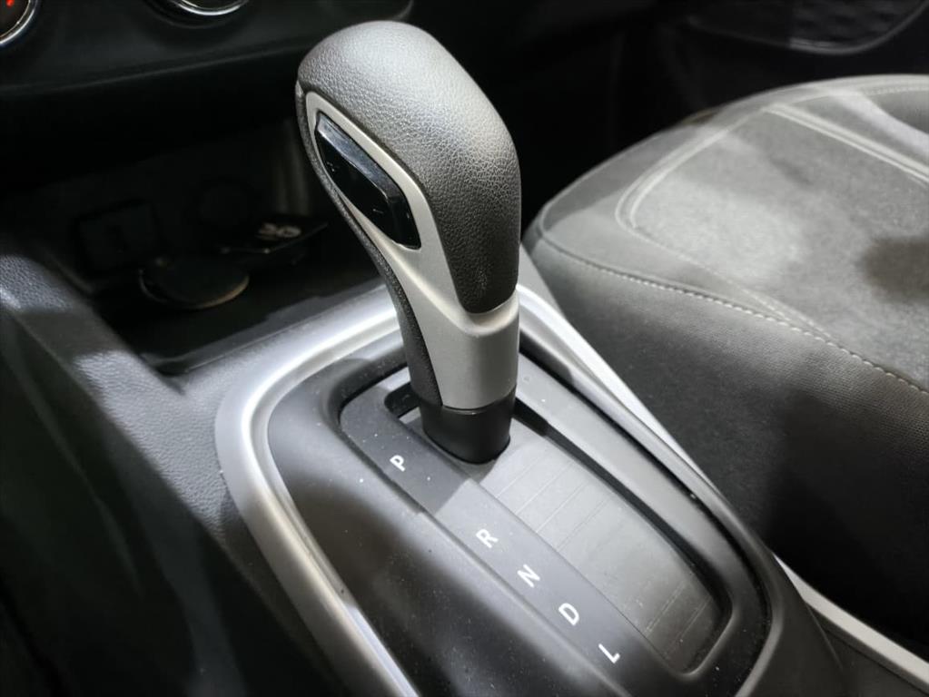 TRACKER 1.0 TURBO FLEX LT AUTOMÁTICO10