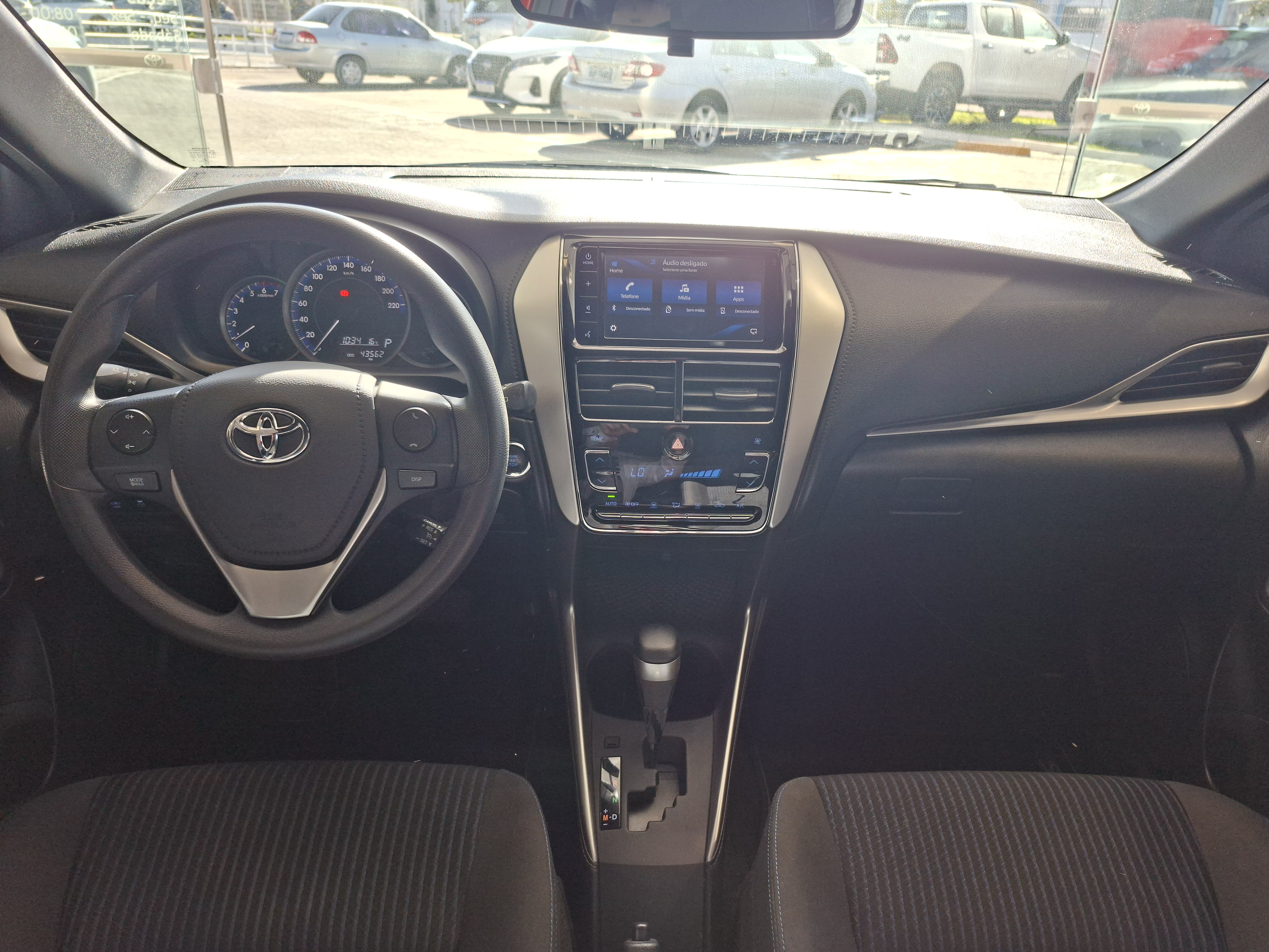 YARIS 1.5 16V FLEX XL PLUS CONNECT MULTIDRIVE11