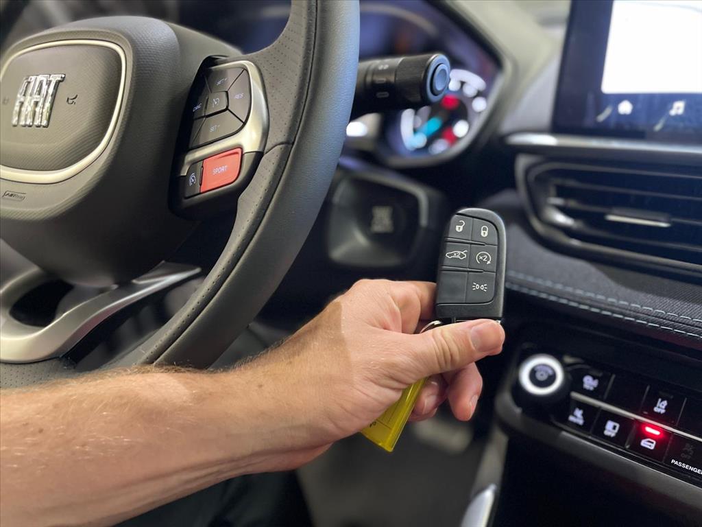 FASTBACK 1.0 TURBO 200 HYBRID AUDACE CVT18