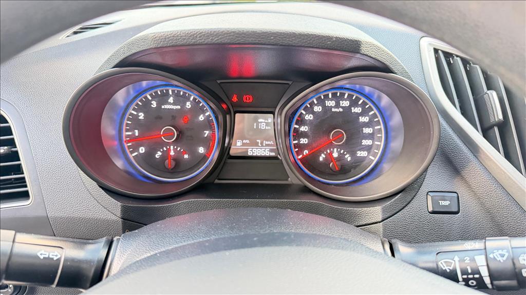 HB20 1.6 COMFORT PLUS 16V FLEX 4P MANUAL18